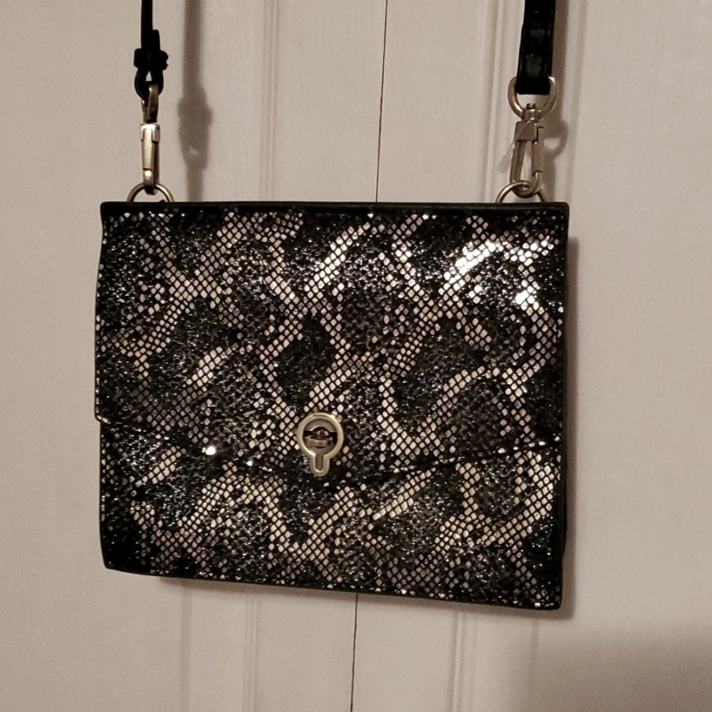 Fossil crossbody bag